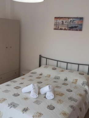 Thalia`s Apartment near the beach
